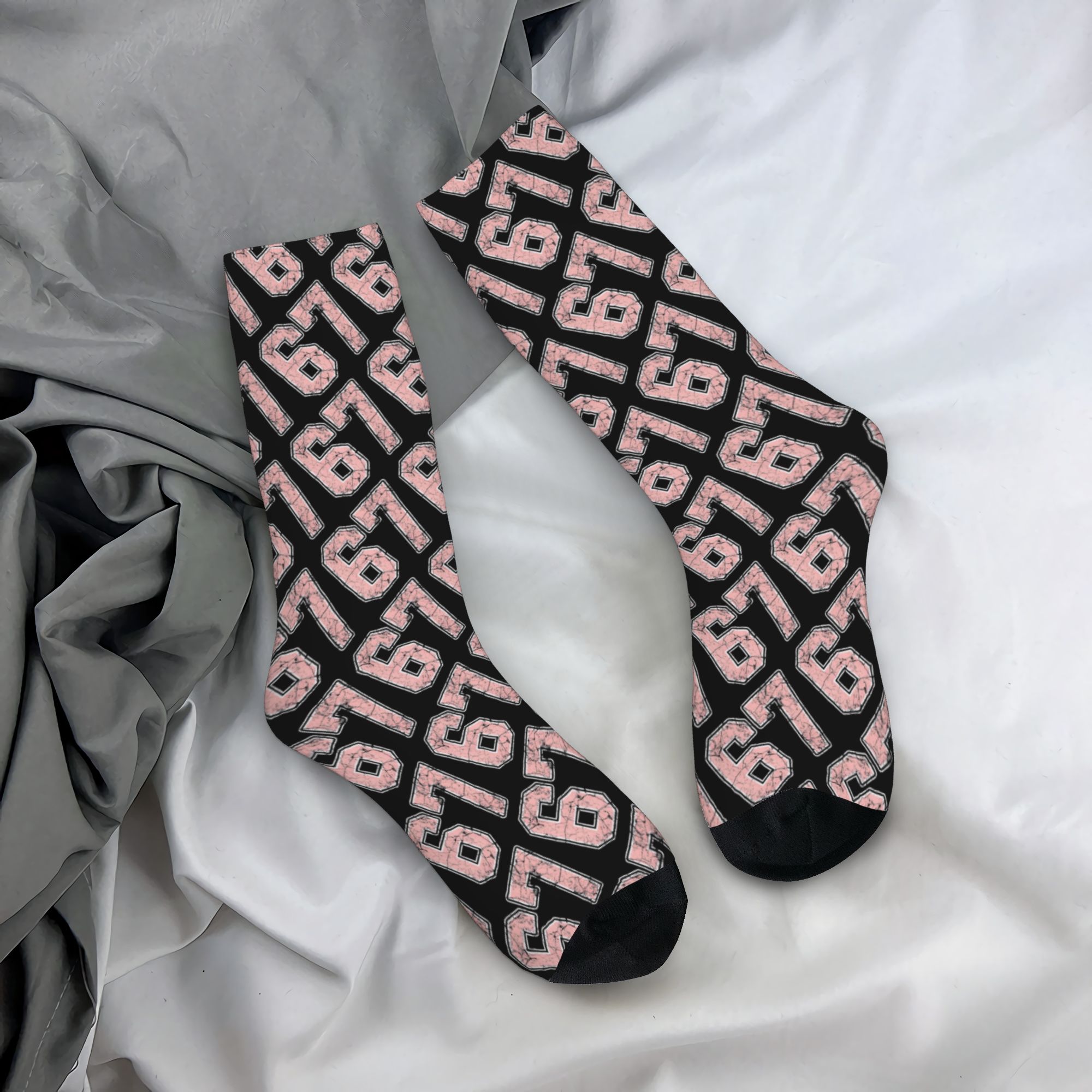 Dress Sock Men - Özel Komik Altmış Yedi Desenli Çoraplar
